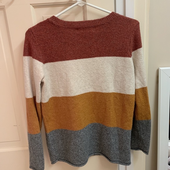 Cozy color block sweater - Picture 3 of 4